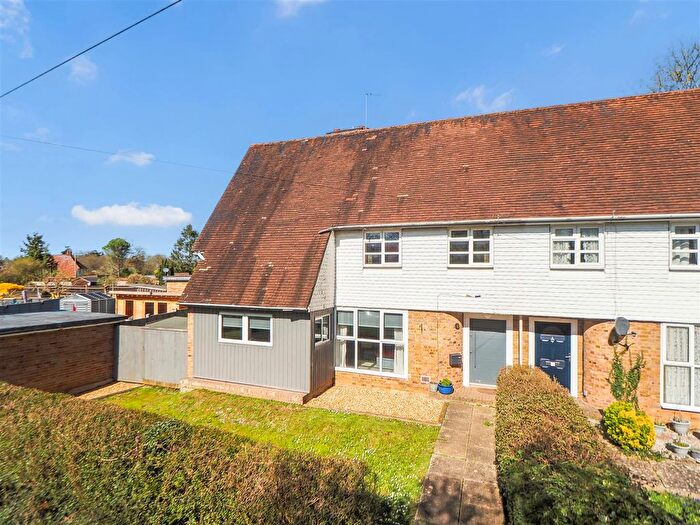 3 Bedroom Semi Detached House For Sale In Tobruk Close, Enham Alamein, Andover, SP11