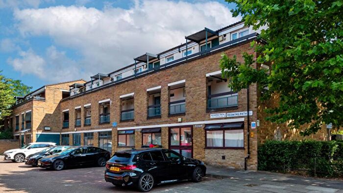 1 Bedroom Flat For Sale In Redwing Path, Thamesmead, London, SE28