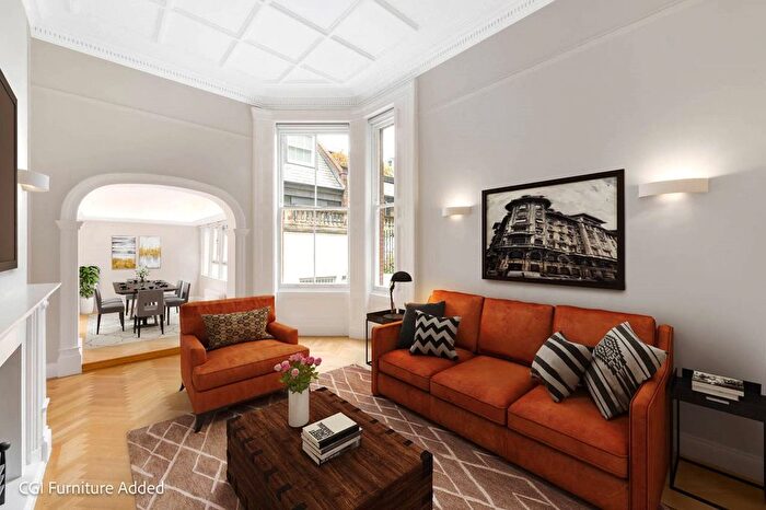 1 Bedroom Flat For Sale In Cadogan Square, London, SW1X