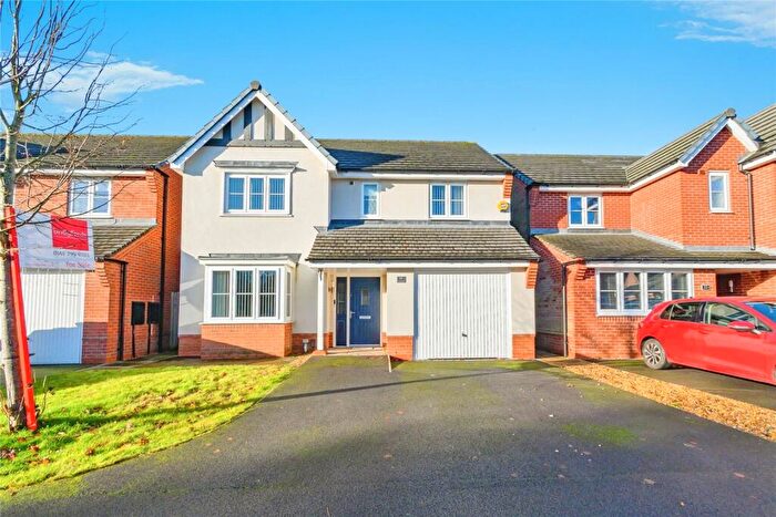 4 Bedroom Detached House For Sale In Horseley Avenue, Manchester, Lancashire, M28