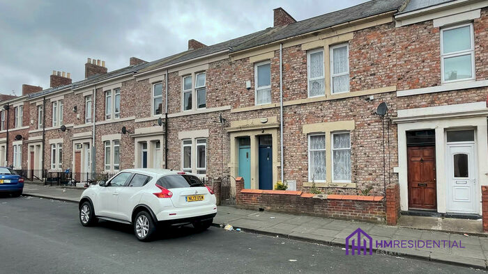 3 Bedroom Flat To Rent In Tamworth Road Arthurs Hill, NE4