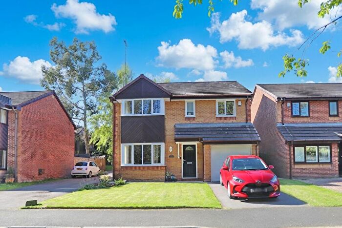 4 Bedroom Detached House For Sale In Butterstile Close, Prestwich, M25