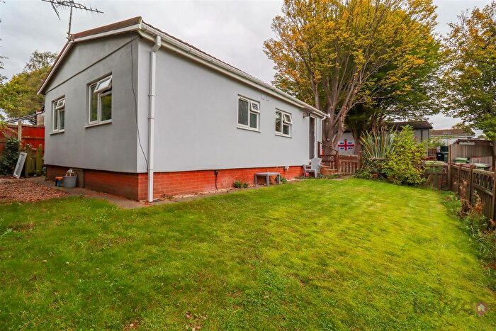 2 Bedroom Park Home For Sale In Bramley Park, Marsh Lane, Sheffield, S21