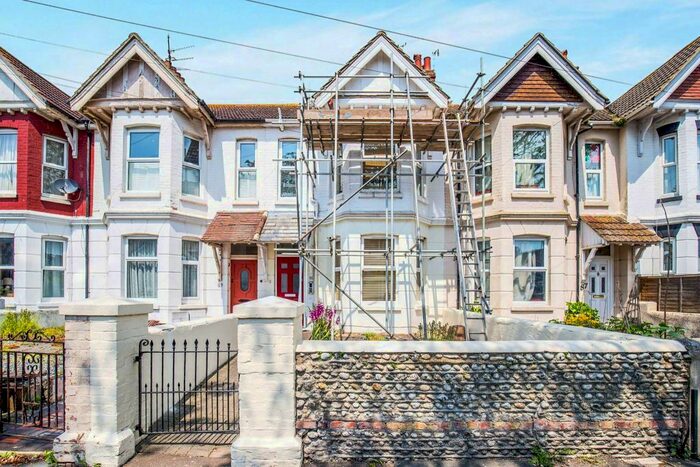 1 Bedroom Apartment To Rent In Church Walk, Worthing, BN11