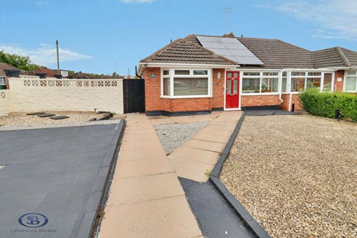 2 Bedroom Bungalow For Sale In Primrose Hill, Crewe, CW2
