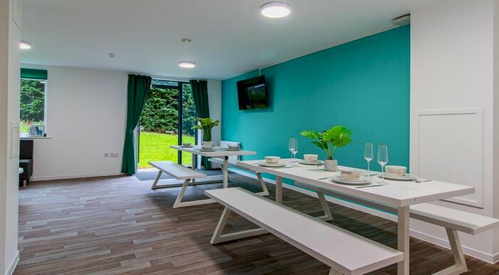 1 Bedroom Flat To Rent In De Walden Way, Bradford, BD7