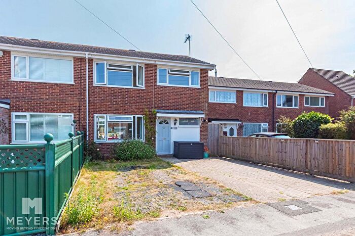 3 Bedroom Semi Detached House For Sale In Burton, Christchurch, BH23