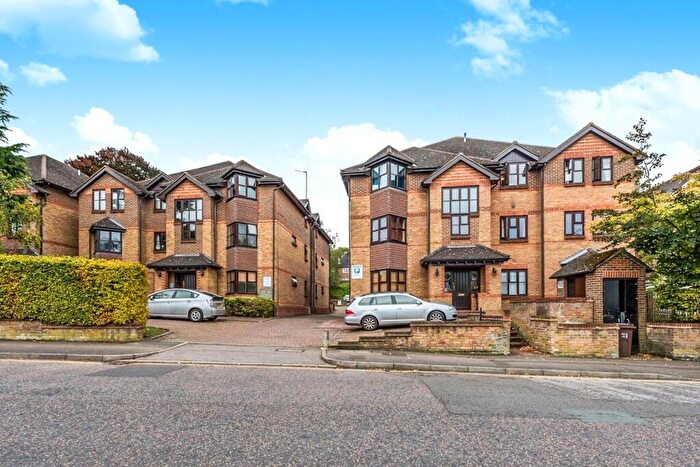 1 Bedroom Flat To Rent In Cedar Road, Sutton, SM2