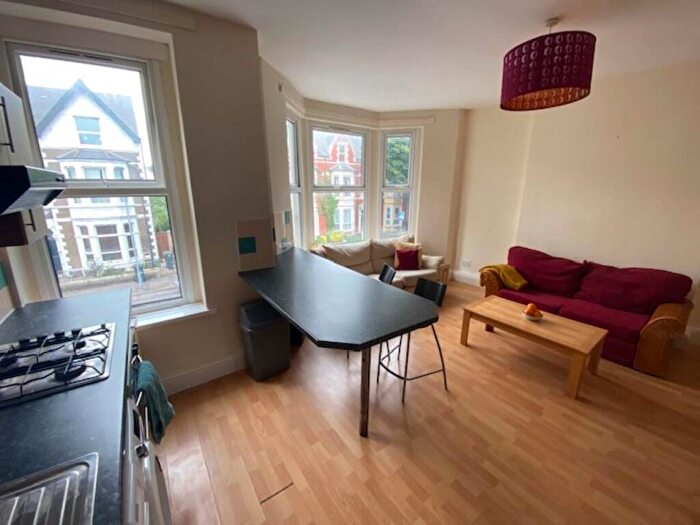 2 Bedroom Flat To Rent In Connaught Road, Roath, Cardiff, CF24