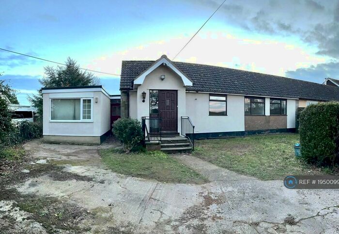 3 Bedroom Bungalow To Rent In Port Road, Dawlish, EX7
