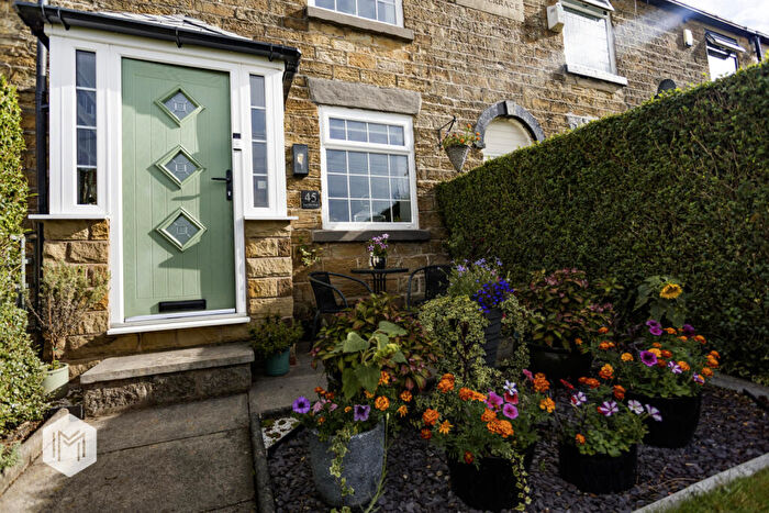 2 Bedroom Cottage For Sale In Bury New Road, Bolton, Greater Manchester, BL2