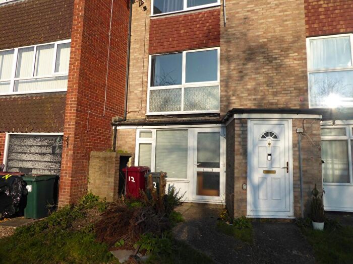 1 Bedroom Flat To Rent In Hillbrow, Reading, RG2