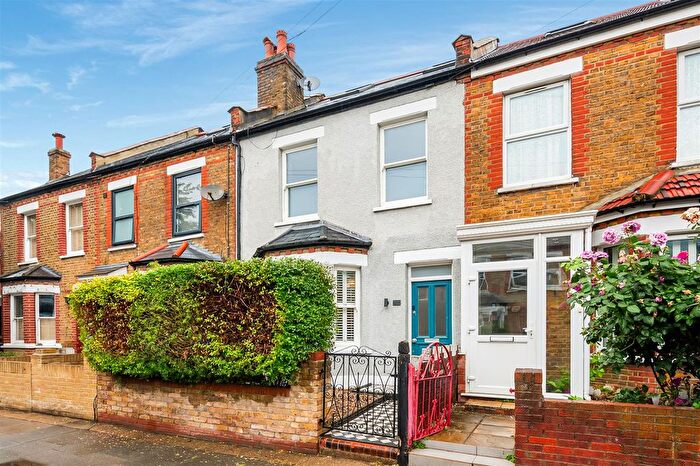 4 Bedroom Property For Sale In Fortescue Road, Colliers Wood, SW19
