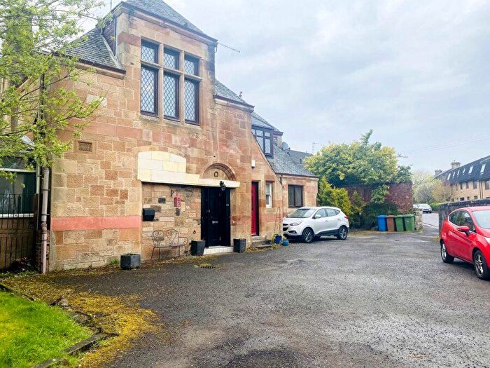 2 Bedroom Flat To Rent In Shawhill Road, Shawlands, G41