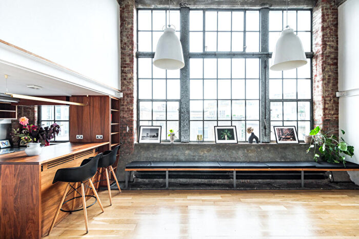 2 Bedroom Flat To Rent In Summers Street Lofts, Clerkenwell, EC1R