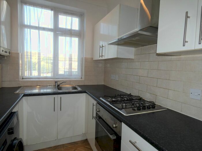 3 Bedroom Flat To Rent In Church Road, UB5