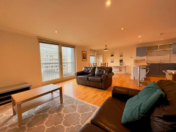 2 Bedroom Flat To Rent In Argyle Street, City Centre, Glasgow, G2