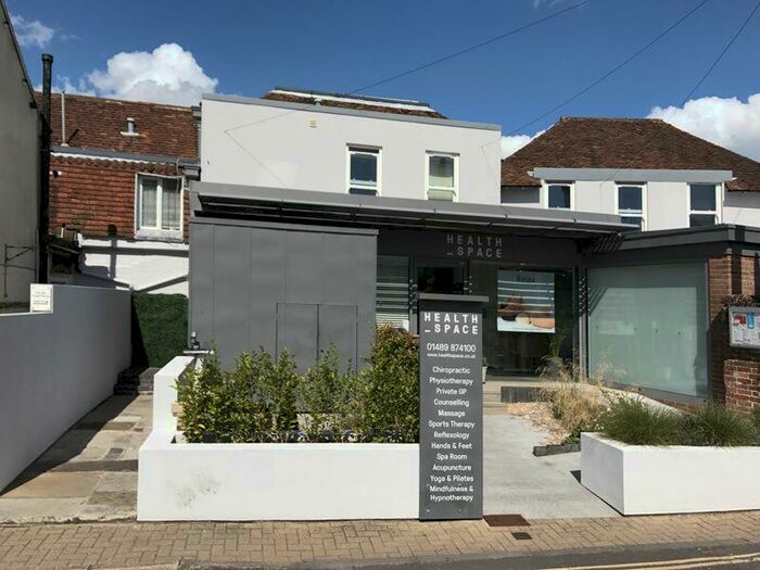 1 Bedroom Flat To Rent In The Square, Southampton, SO32