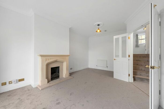 5 Bedroom Property To Rent In Chapman Square, London, SW19