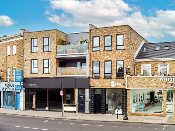 1 Bedroom Flat For Sale In - Brockley Rise, Forest Hill, London, SE23