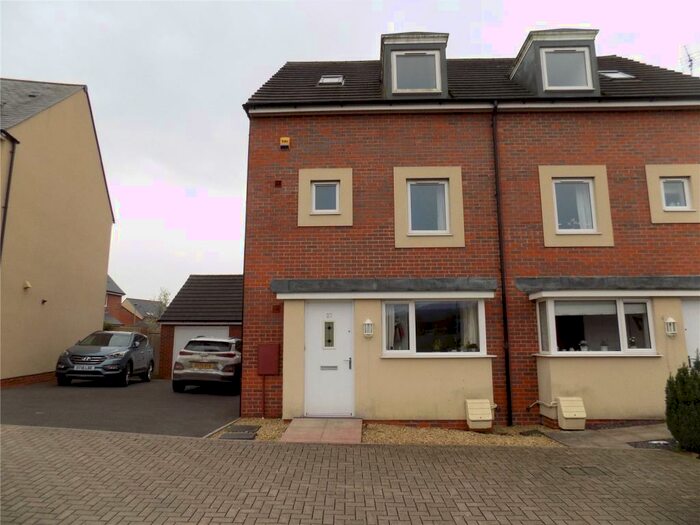 4 Bedroom Semi-Detached House To Rent In Thompson Road, Wells, Somerset, BA5