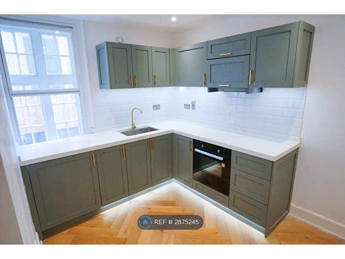 1 Bedroom Flat To Rent In Lenside Apartments, Maidstone, ME15