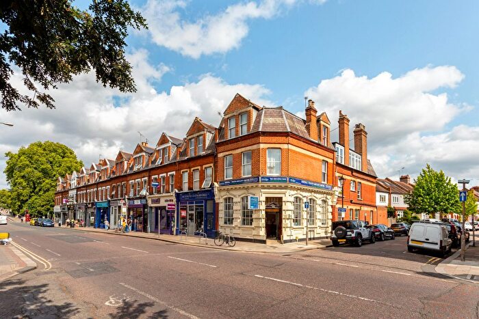 1 Bedroom Flat To Rent In Richmond Road, Twickenham, TW1