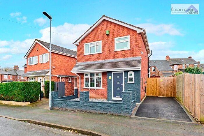 4 Bedroom Detached House To Rent In Wolseley Road, Stoke-On-Trent, ST4