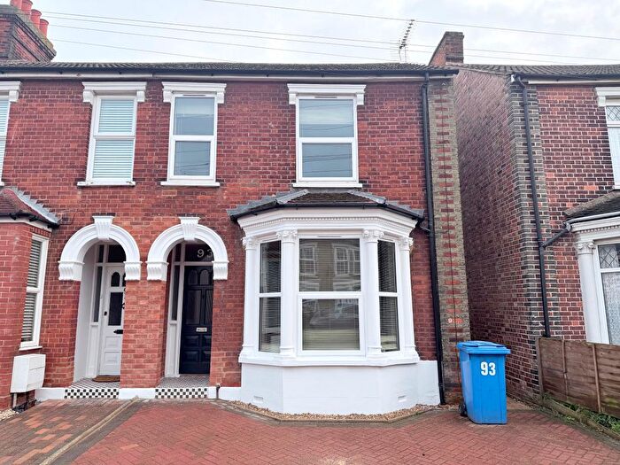 4 Bedroom Semi Detached House To Rent In Hatfield Road, Ipswich, IP3