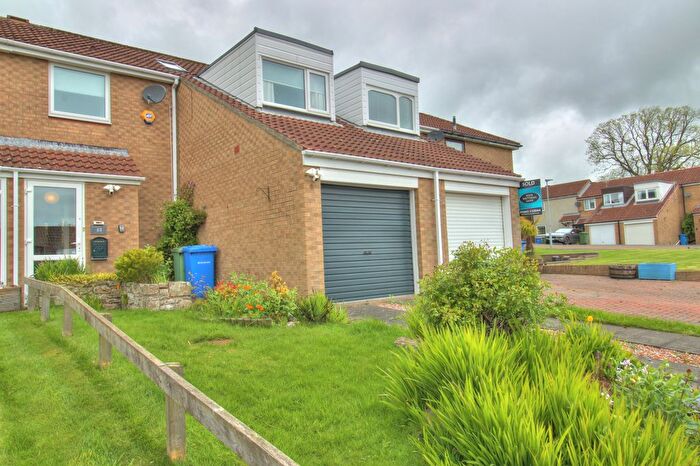3 Bedroom Terraced House For Sale In Arkle Court, Alnwick, NE66