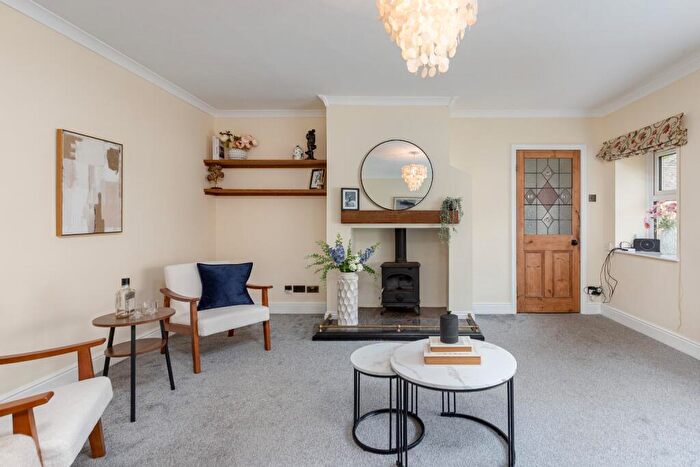 3 Bedroom Cottage For Sale In Easby Mews, Richmond, DL10