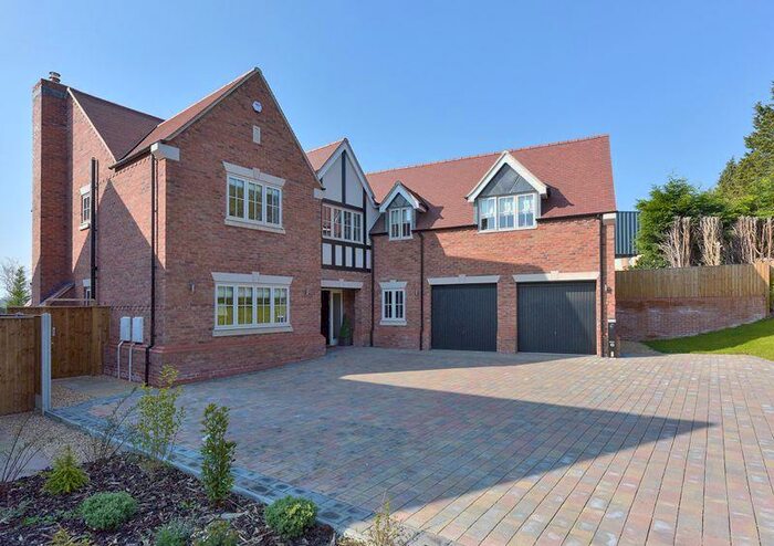 5 Bedroom Detached House For Sale In Gloucester House, Hackmans Gate, DY9