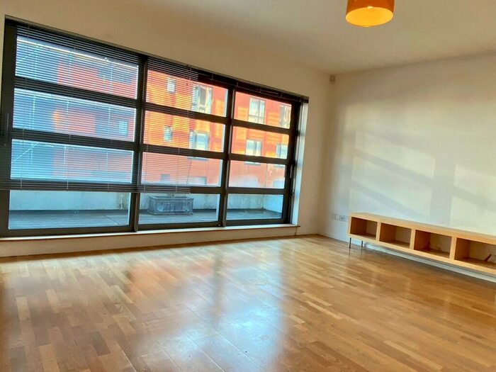 1 Bedroom Apartment To Rent In The Boxworks, Worsley Street, M15