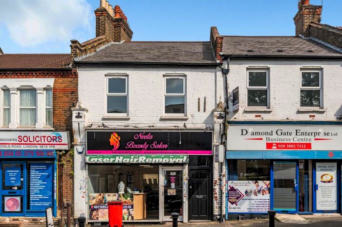 2 Bedroom Flat To Rent In Lakedale Road London, SE18