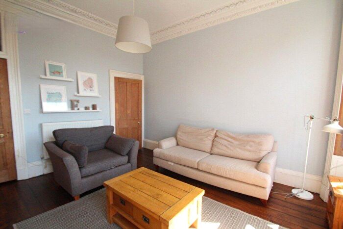 1 Bedroom Apartment To Rent In Lauriston Place, Lauriston, Edinburgh, EH3