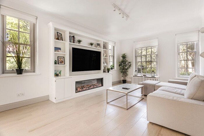 2 Bedroom Flat For Sale In Prince Arthur Road, London, NW3