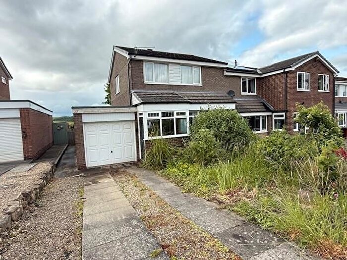 3 Bedroom Semi-Detached House For Sale In Cherry Grove, Prudhoe, NE42