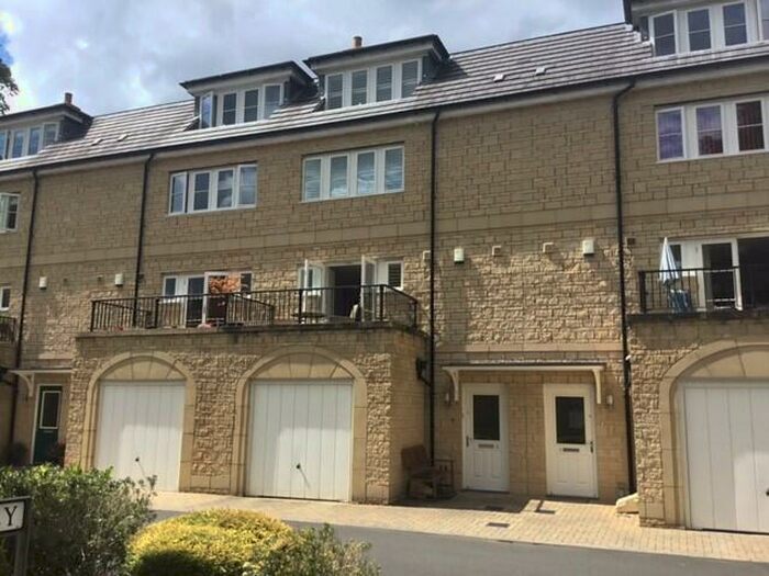 4 Bedroom Town House To Rent In Sully, Bradford-on-Avon, BA15