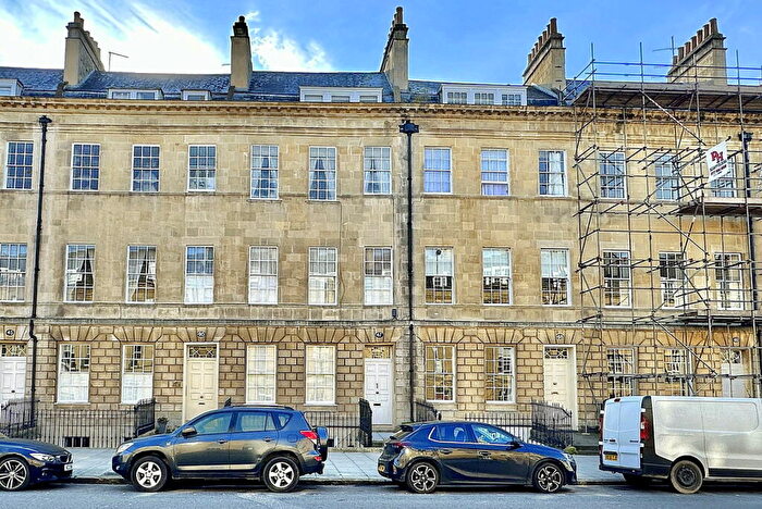 2 Bedroom Flat For Sale In Great Pulteney Street, Bath, BA2