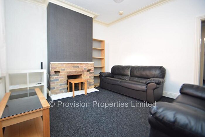 2 Bedroom Terraced House To Rent In Carberry Terrace, Hyde Park, Leeds, LS6