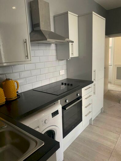 1 Bedroom Flat To Rent In Grainger Park, Newcastle Upon Tyne, NE4