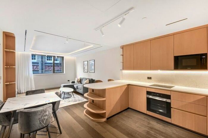 1 Bedroom Flat To Rent In Tottenham Court Road West, Fareham Street, W1F