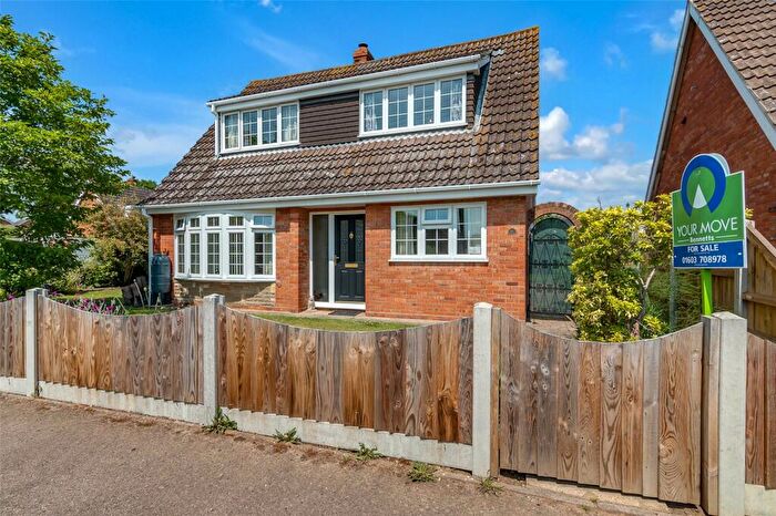 4 Bedroom Detached House For Sale In Chapel Road, Hainford, Norwich, Norfolk, NR10