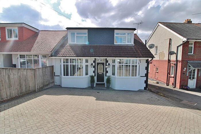 4 Bedroom Semi Detached House For Sale In Park Avenue, Widley, PO7