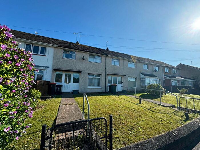 3 Bedroom House To Rent In Monnow Way, Newport, NP20