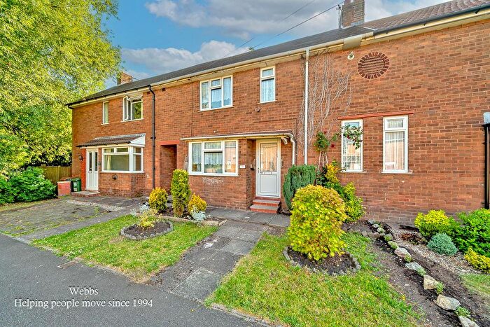 3 Bedroom Terraced House For Sale In Barns Lane, Walsall, WS4