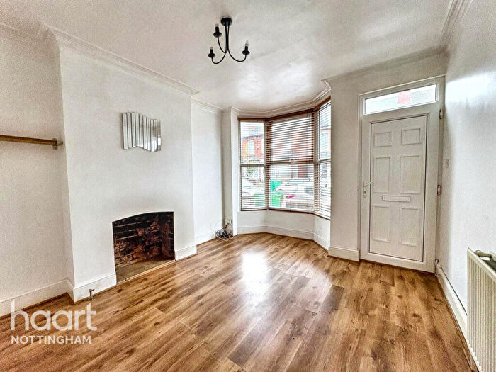 2 Bedroom Terraced House For Sale In Burford Road, Nottingham, NG7
