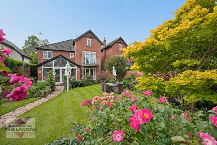 5 Bedroom Detached House For Sale In Dane Road, Sale, M33
