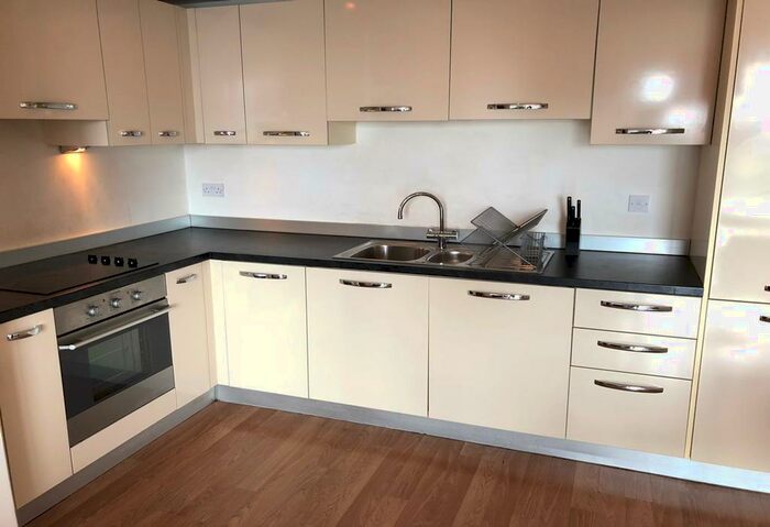 2 Bedroom Flat To Rent In Skyline, St Peters Street, Leeds, LS9