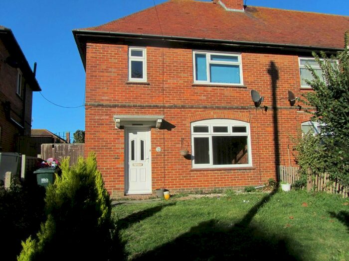 3 Bedroom Semi-Detached House To Rent In Southbourne Road, Eastbourne, BN22